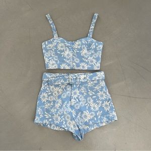 Zara Blue and White Matching Floral Set Shorts and Crop Top